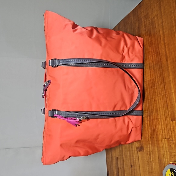 Vera Bradley Metro Commuter Tote - Picture 1 of 6